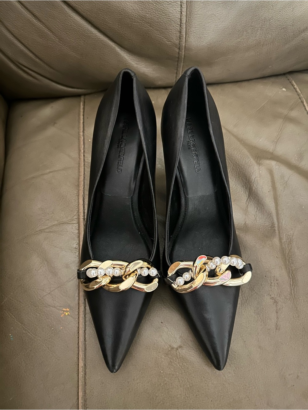 Karl Lagerfeld Paris Sera Black Pointed Toe Heels Gold Chain Pearl Stiletto 9 - Picture 4 of 8